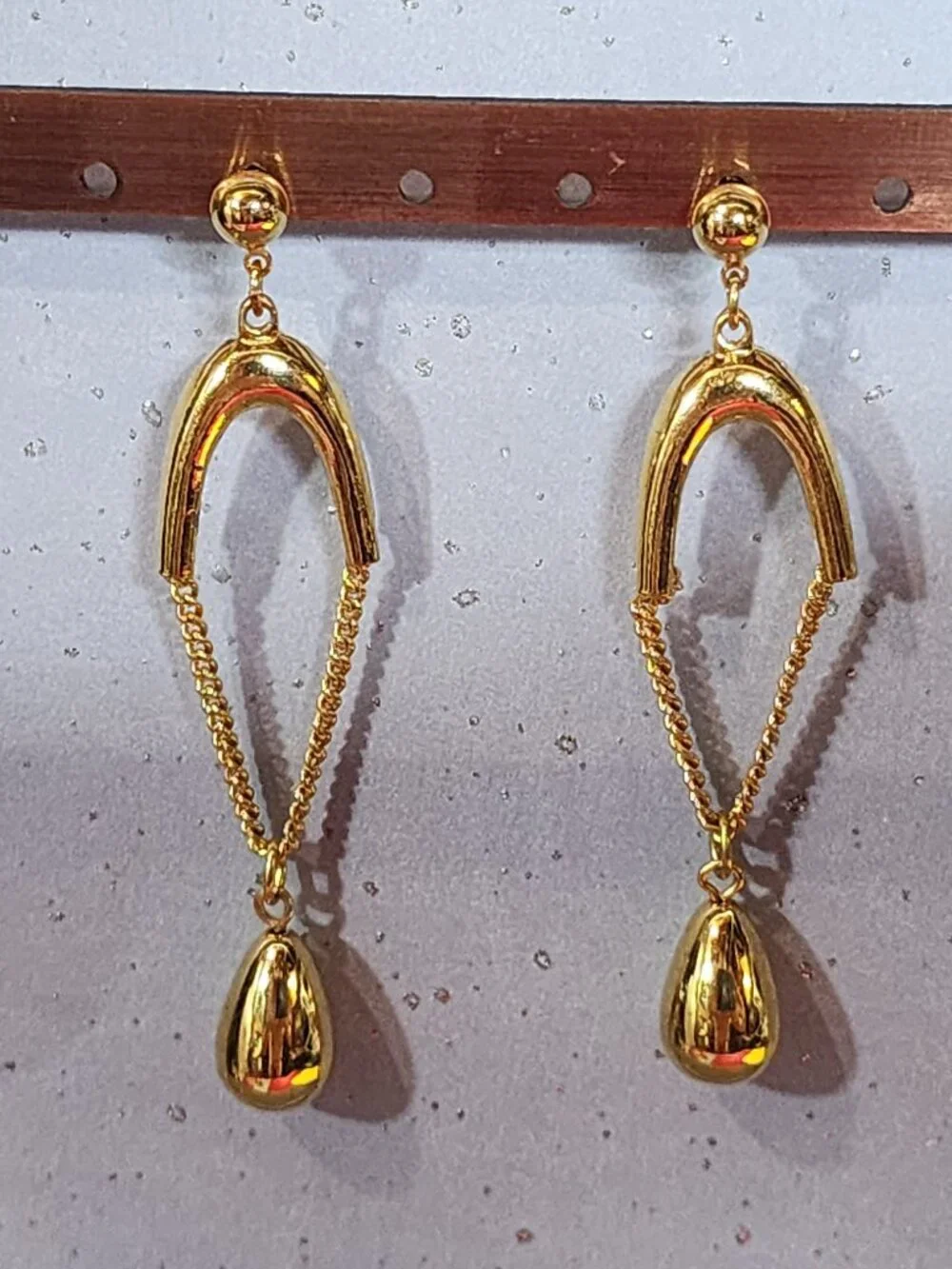 Avon vintage gold